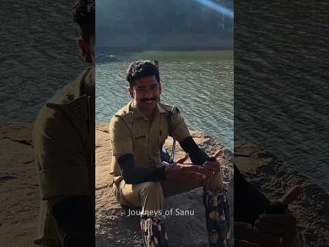 കരടിയുടെ മുന്നിൽ പെട്ടാൽ !
