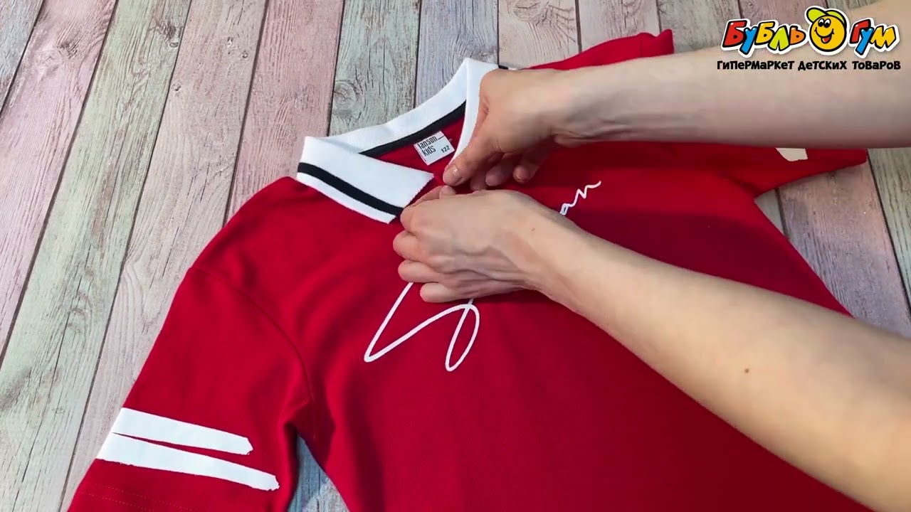 Футболка поло Lanson Kids с надписью красная - видео Футболка поло Lanson Kids с надписью красная - видео