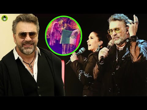 Mijares Se Encela Y Tapa A Lucero Que Llevaba Un Look Muy Llamativo En Su Concierto