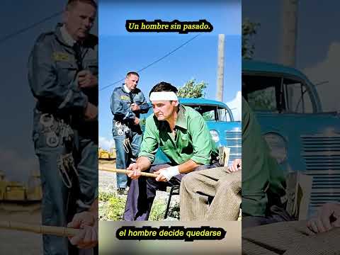Un hombre es noqueado por unos gamberros y pierde completamente la memoria#movie #foryou #shorts