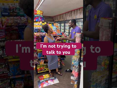 Females always think you’re trying to talk to them #explorecomedy #youtubeshorts #comedyreels