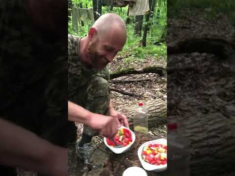 Сніданок на передовій