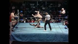 Paul Orndorff & “Cowboy” Bob Orton vs Carlos Zapata & The Monk - 1981