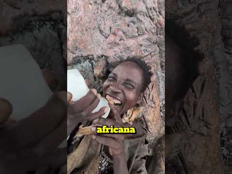 Primera vez tocando hielo 🧊😲  Reacción de una tribu africana