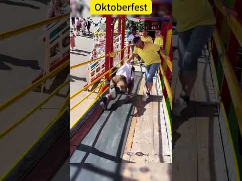 #wiesn #Oktoberfest #toboggan #spass #lustig #munich #münchen #fyp #foryoupage #bayern #travel