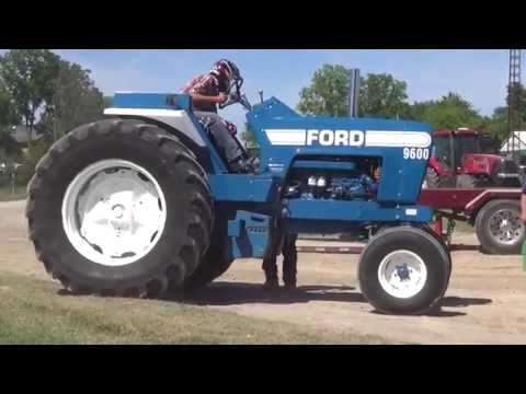 9600 Ford pulling tractor #10