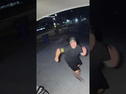 Una silla de ruedas eléctrica se incendia en una casa de Florida