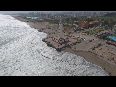 Avanza el mar, retroceden las playas y peligran las viviendas de la zona costera en Chile