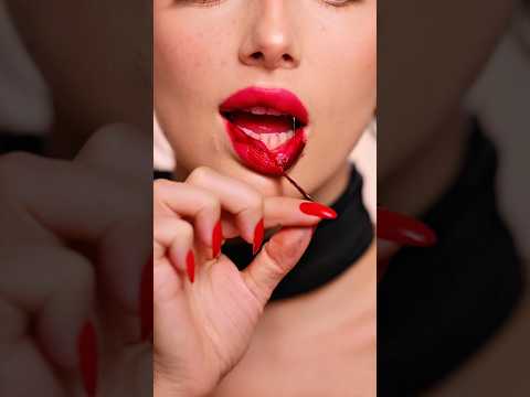 Glue + coloring = peel off lip tint?😍 (orgn @5-minutescrafts)