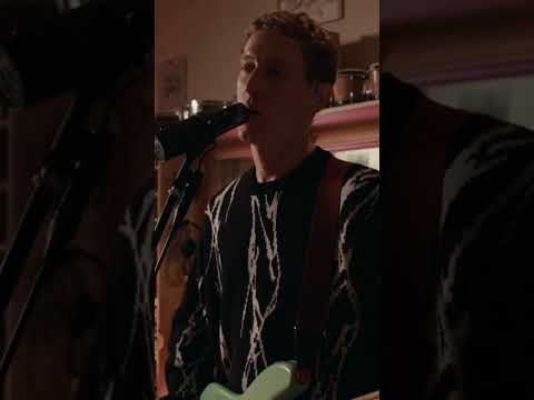 Evie performed live at Alchemix!!