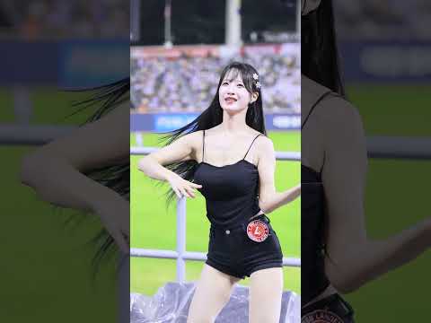 ssg랜더스 정설아치어리더 인천 <strong>ssg</strong> 응원 직캠 #shorts #정설아 #치어리더 #응원 #공연 #직캠 #영상 #ssg랜더스