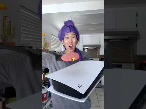 RUMI COOKS WITH A PS5