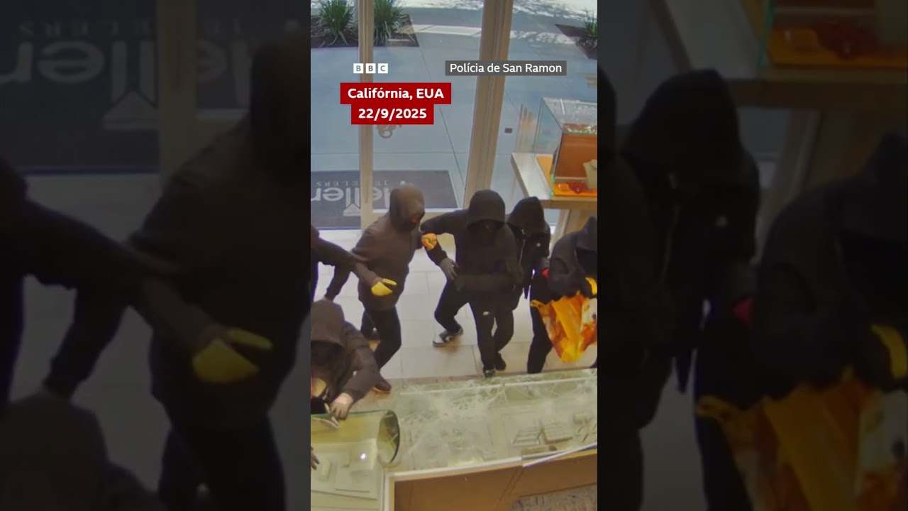 O momento em que ladrões armados saqueiam joalheria na Califórnia ⚠️💎