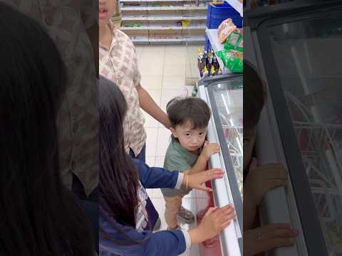 Adik Nangis Di Indomaret Minta Es Krim Mahal๐ญ๐คฃ