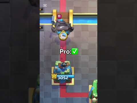 Mega Knight = Pro Player?🧐💪 #funny #clashroyale