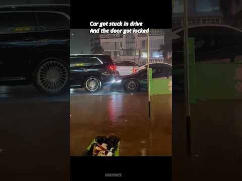 McLaren keeps on hitting benz in the bumper #car #carlover #mclaren