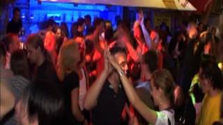 Party Deejays - Wir sind eine große Familie (Official Music Video)