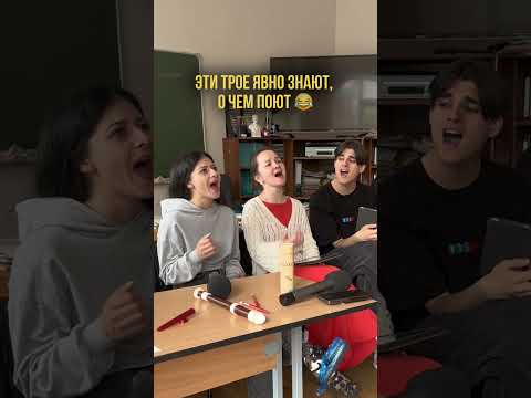 Лишь у любви у нашей села батарейка 🪫