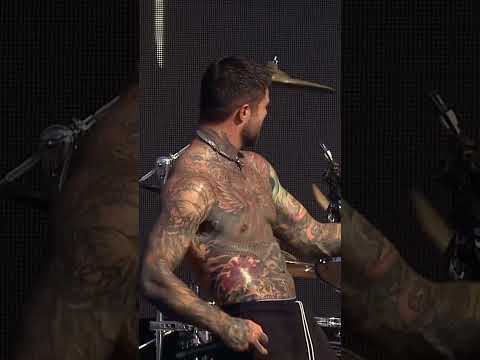 SLAUGHTER TO PREVAIL - RUSSIAN GRIZZlY IN AMERICA KNOTFEST