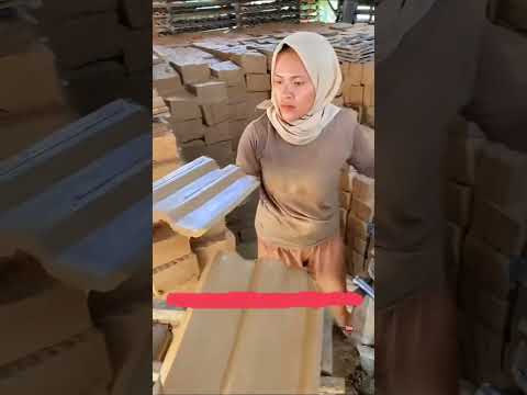 This Tile Shouldn’t Exist #shorts #art #handmade #viralvideo