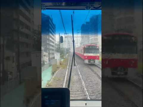 Keikyû Trains under the rain