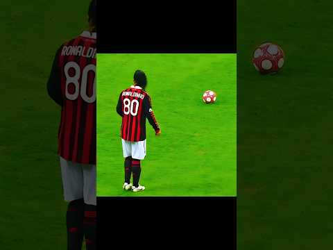 Ronaldinho Milan Skills 🤯