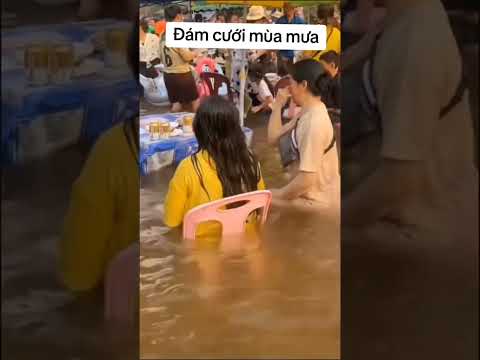 Đám Cưới Mùa Mưa