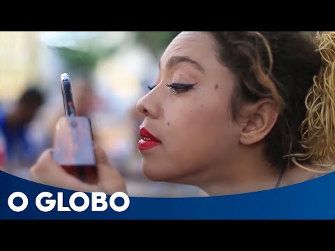 Um dia de maquiagem na Cracolândia de São Paulo