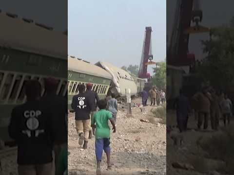 Pakistan: Passenger train derailment kills at least five, injures more than 30