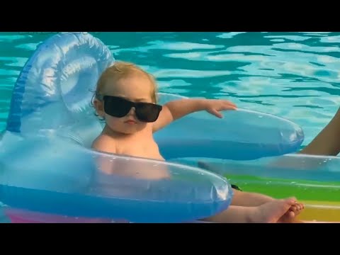 Babies Enjoying Life - Funniest Babies Home Videos