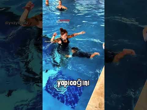 Yüzme HOCASI Bakın Ne YAPTI? 😂❤️