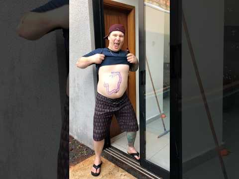 QUANDO EU DESENHO UMA COBRA PERIGOSA NA BARRIGA 😂 #shorts