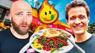 Eating Thai Food With Mark Wiens at Phed Mark! Thai Street Food and Pad Kaprao!
