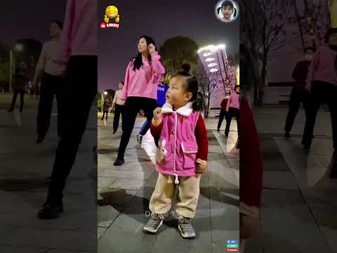 so cute dance whit father #fypシ゚viral #happydance #viralvideo