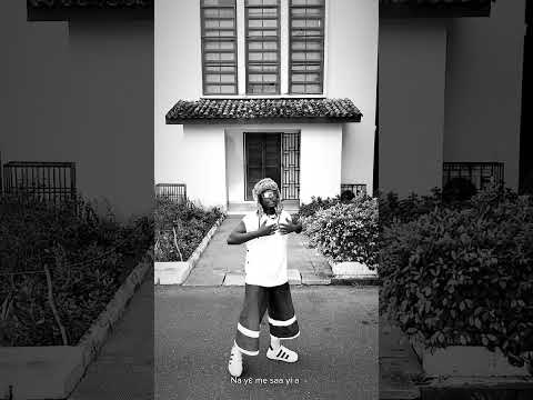 song been on my heart 4 a min #Blueticks a Ghanaiain contemporary highlife sound. Keep streaming 💐