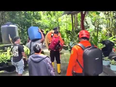 YouTube video thumbnail: Flash Floods in Indonesia's North Sulawesi Kill at Least 14