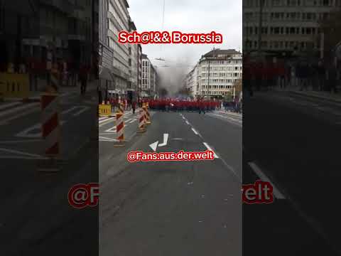 Düsseldorf mit Freundlichen Grüßen an Gladbach