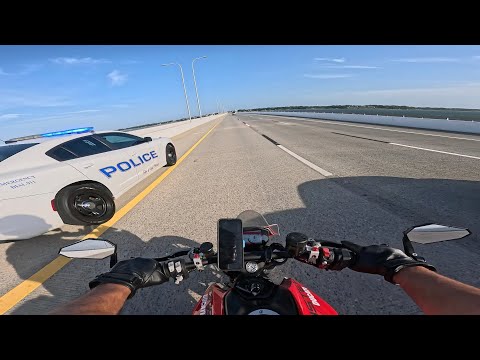 NEW CHAPTER : DUCATI MONSTER 937 Pensacola Beach Ride