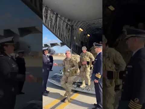 Militares estadounidenses aterrizan en la base de Rota de España