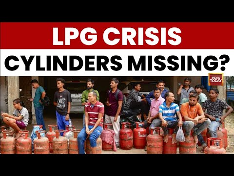 LPG Crisis Deepens In India: Long Queues For Gas Cylinders As Households, Vendors Face Shortage