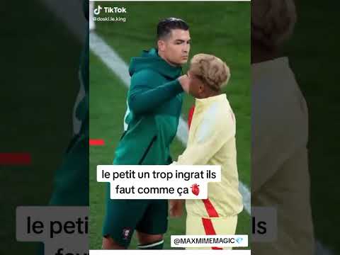 JUSTE POUR RIRE 😂 #football #VIRALSHORT #FOOT #FOOTBALL #VIRALSHORT #EDIT #PORTUGAL