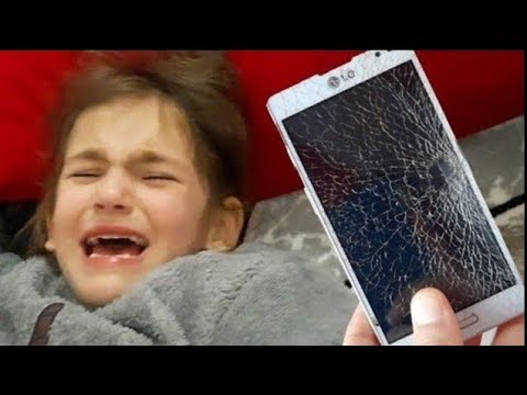 Televizyonu kim kırdı Esila ve Ablası kavga etti Televizyonu kırdı نواف يتحكم في لانا وماتقول لا !