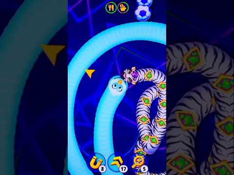 #wormszone #shortshindi #cacingbesar #trending #gaming #snake