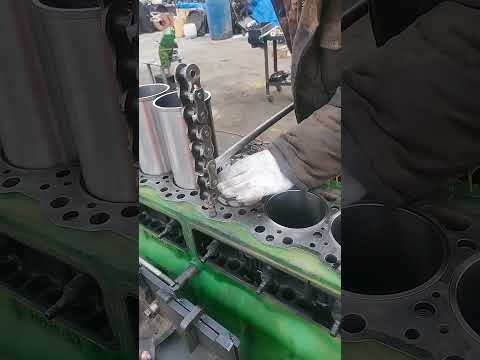 Diesel engine assembly process , Good tools and machinery make