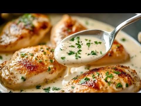 Crispy Chicken in Creamy Garlic Sauce, Only 5 Minutes!