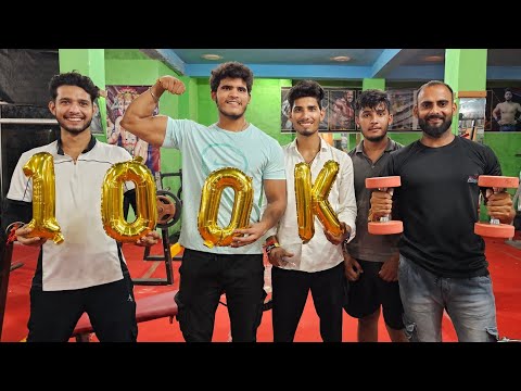 100k Subscribers Complete || thank 🎉 you so much || 🎂Cake celebration in Gym || Mk pandit fitness