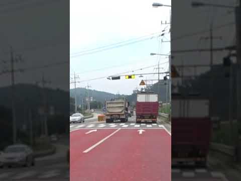 트럭한테 잘못 걸리면 안되는 이유