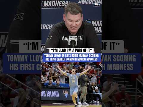 Tommy Lloyd Shows Love To LIU’s Eddie Munyak 💙