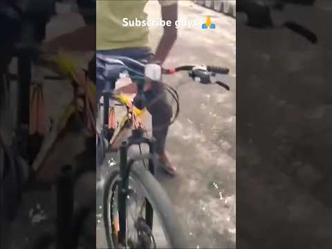 cycle rider stunt ❤️🥰 Wheleeli and surfing stund#viralvideos #ytshorts #shortvideos #shorts