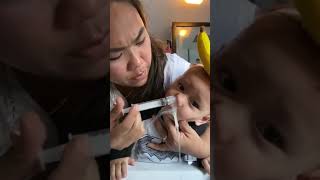 人命關天：上呼吸道感染時(感冒、流感、COVID-19、呼吸道融合病毒、........)為什麼要洗鼻子？事實上洗鼻子就是在清洗皮膚傷口，讓傷口儘快縮短時間癒合，特別是讓鼻竇開口與歐氏管開口保持通暢。